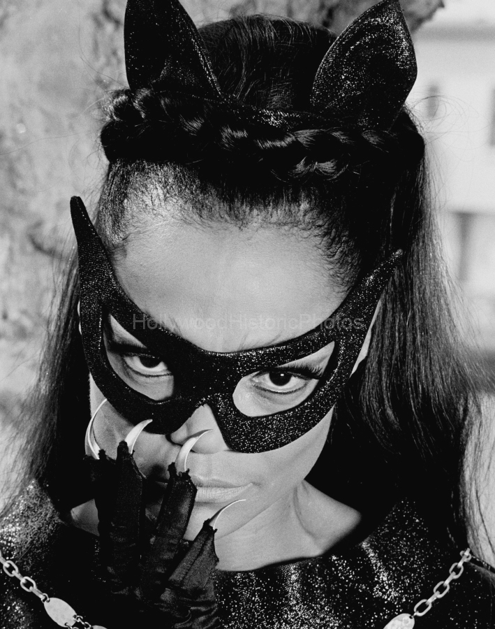 Eartha Kitt 1967-1968 WM.jpg